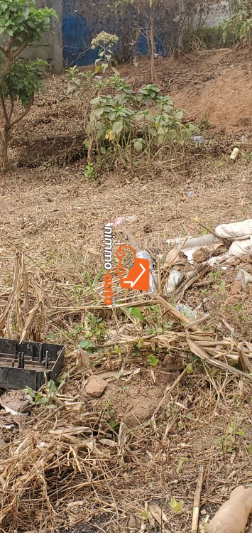 Terrain à vendre à Emana