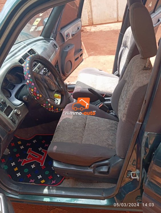 Toyota rav4 année 99 KO