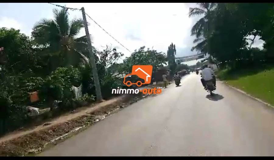 Terrain titré à vendre à BOMONO à Nkonsamba