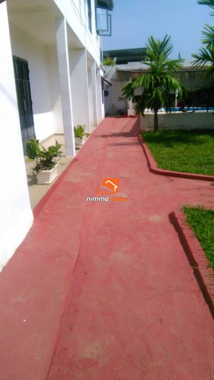 Résidence meublée Odza Fecafoot avec piscine