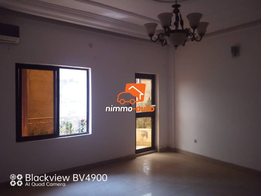 Appartement bien spacieux et propre à louer à l'omnisport