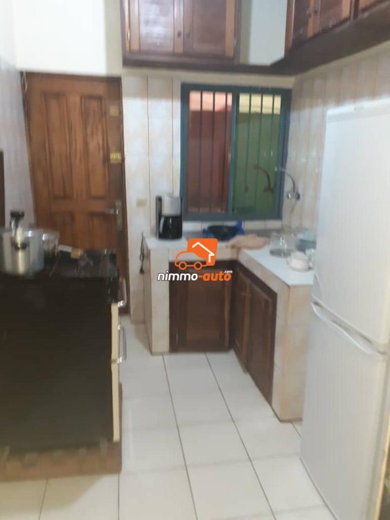Appartement meublé 3chbres à louer à mobile omnisports