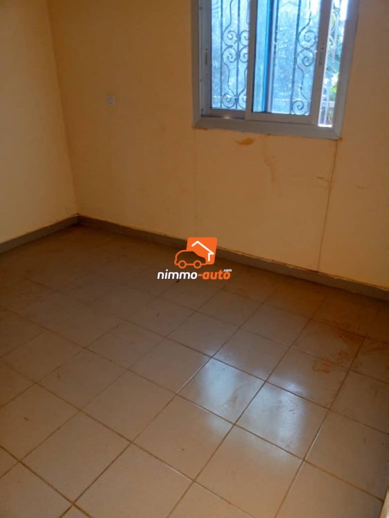 Appartement  moderne à louer à Odza Happy