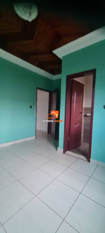 Très beau et spacieux appartement moderne à louer à Jouvence