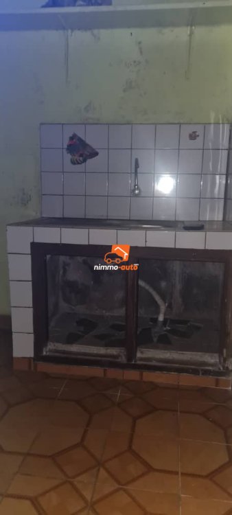 Studio moderne à louer à Biyemassi Somatel