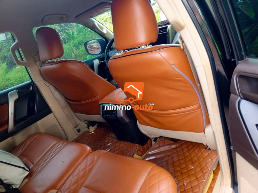 Magnifique Prado TXL ultra clean à louer