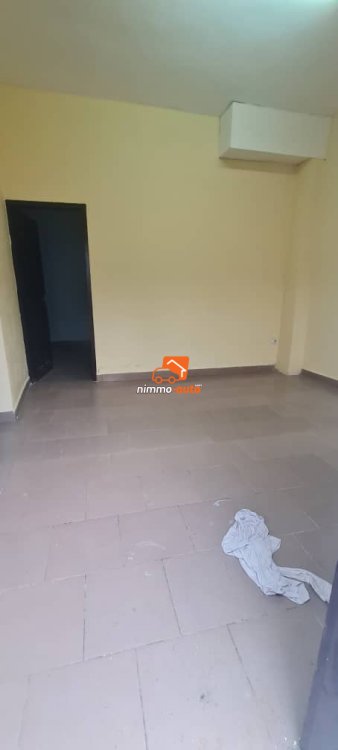 Plusieurs studios nouvellement construits à louer Nsimeyong shell