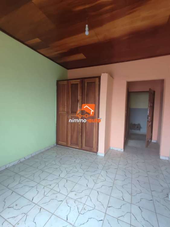 Villa à louer à Odza terminus nouvellement construite