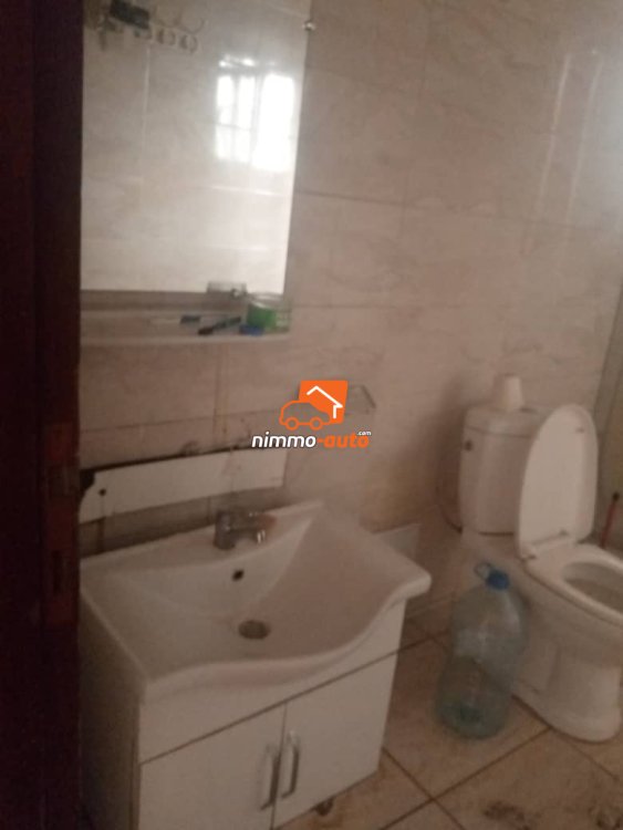 Appartement moderne haut standing staffé partout à louer à Logpom