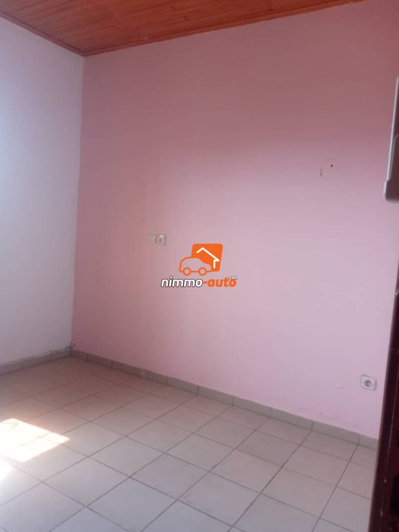 Appartement moderne à louer à Yassa derrière la station Total