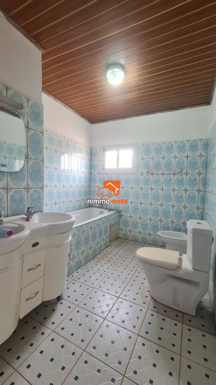 Somptueux duplex avec dépendance à louer à Ahala lieu-dit Camp Tunisien