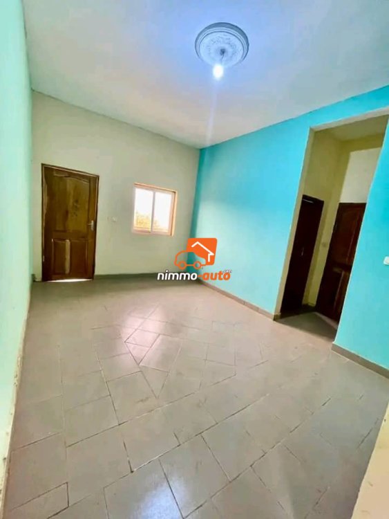 Appartement moderne à louer à Mendong