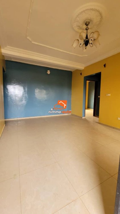 Appartement moderne staffé partout à louer à Biyemassi montée des sœurs
