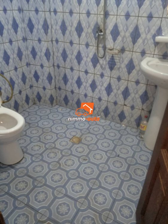 Appartement moderne staffé à louer à Simbock Nomayos