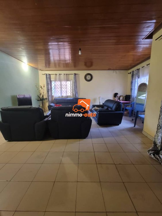 Incroyable villa à louer à chapelle TKC Biyemassi