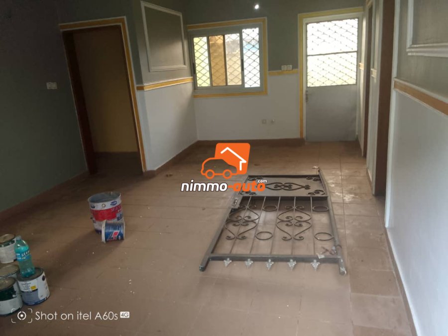 Appartement staffé partout à louer à Bepanda