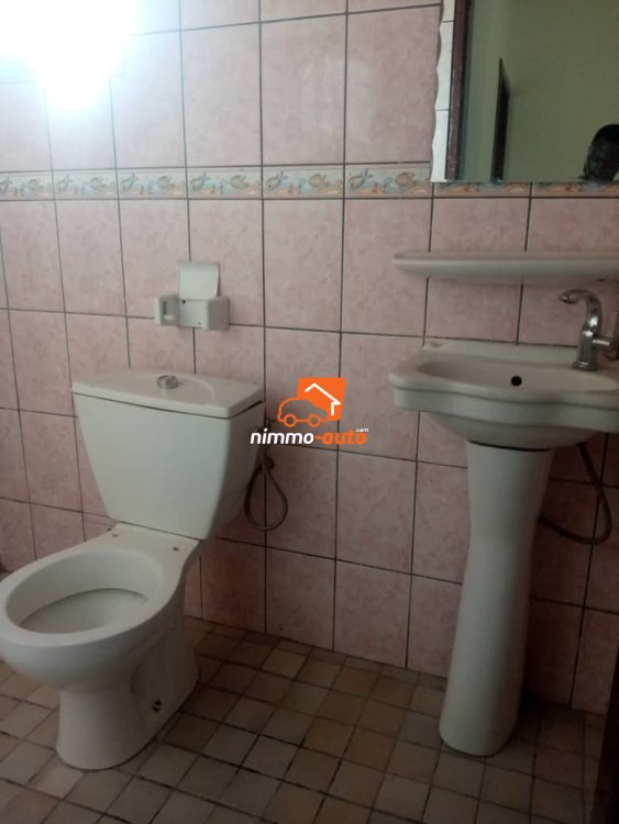 Appartement moderne bon standing à louer à Bonamoussadi