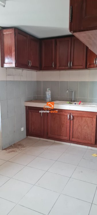 Appartement très haut standing à louer à Bonamoussadi