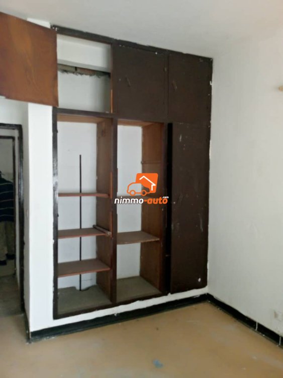 Une magnifique villa à louer à Bastos