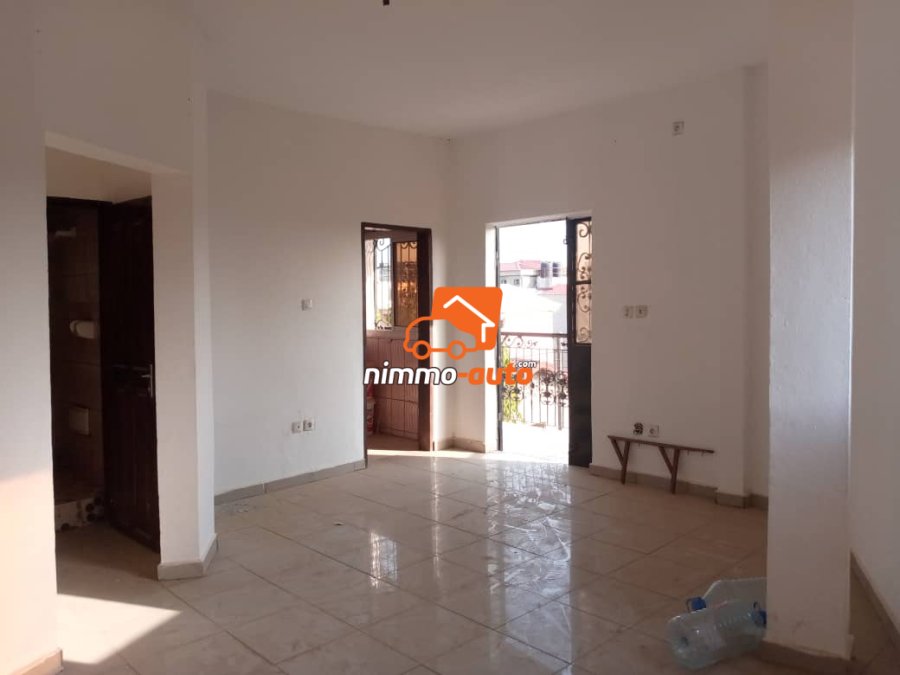 Appartement moderne à louer à Makepe Montana City