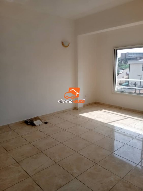 Appartement très haut standing à louer à Dragages