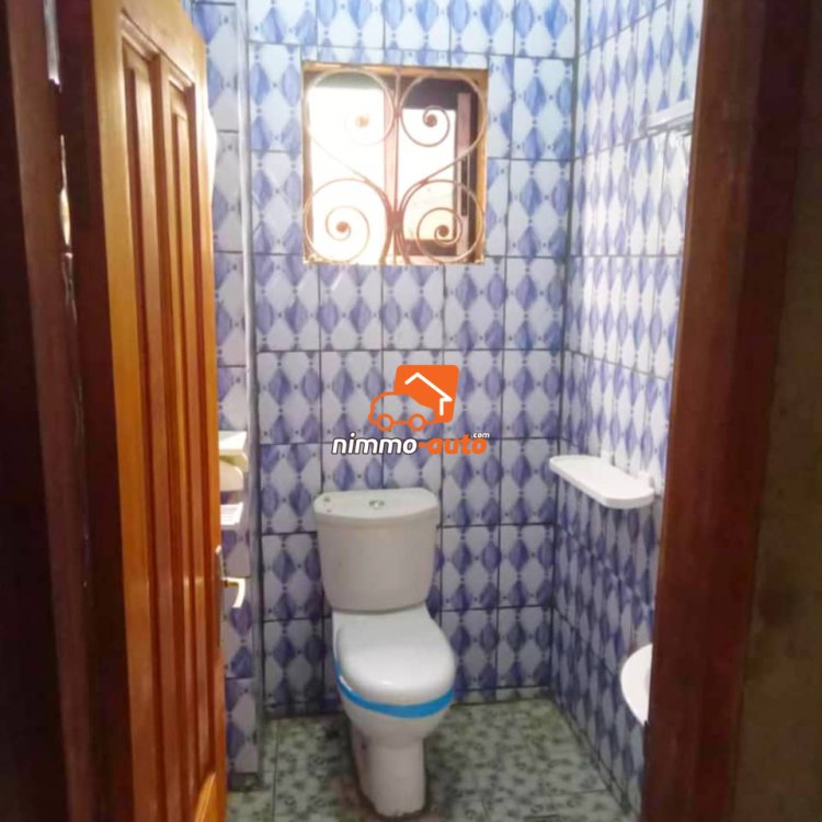 Immeuble de plusieurs appartements nouvellement construit à vendre à PK12