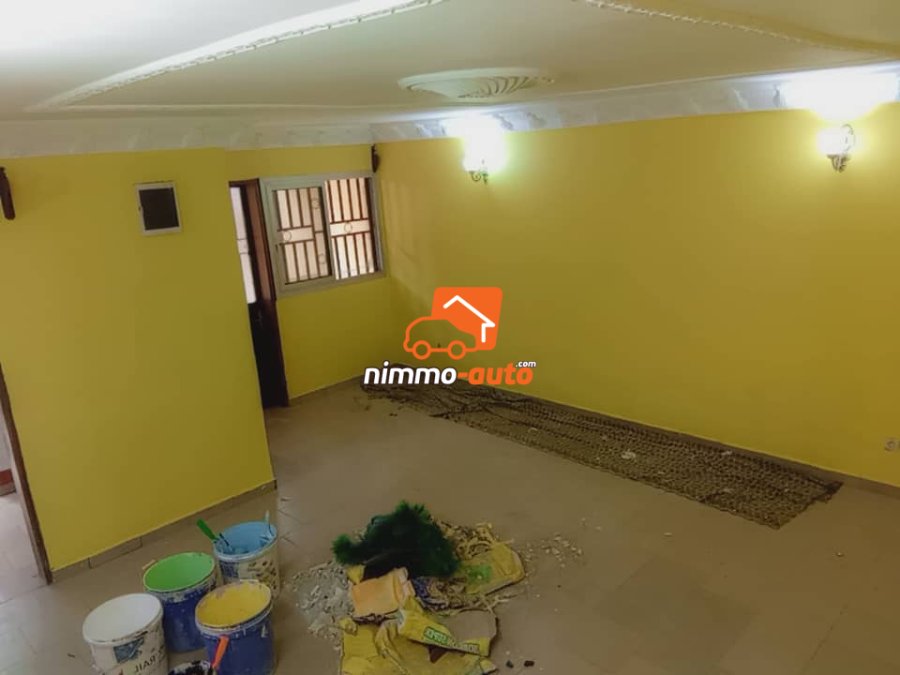 Appartement moderne 2ch 1dch à louer à Emana