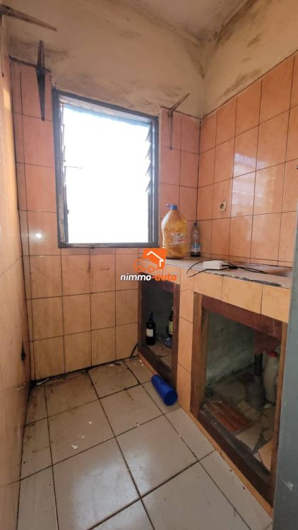 Studio moderne à louer à Biyemassi Lycée