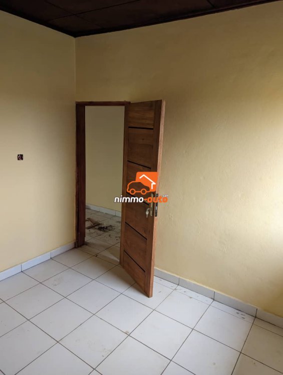 Plusieurs chambres et studios nouvellement construits à Odza