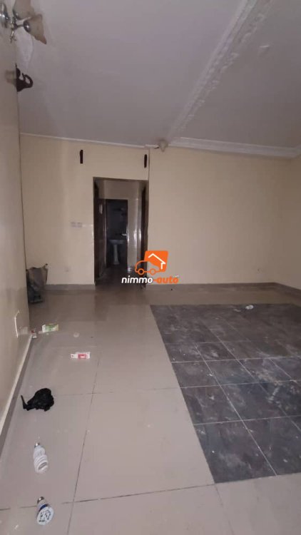 Studio moderne très bon standing à louer à Biyemassi maison blanche