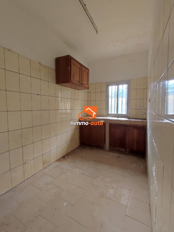 Appartement moderne 3ch 4dch à louer à Messamendongo très bon prix