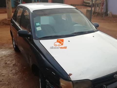 Toyota starlet moins cher à vendre