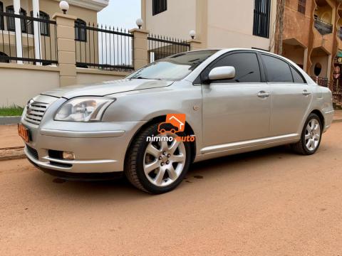 Avensis 2005 à vendre