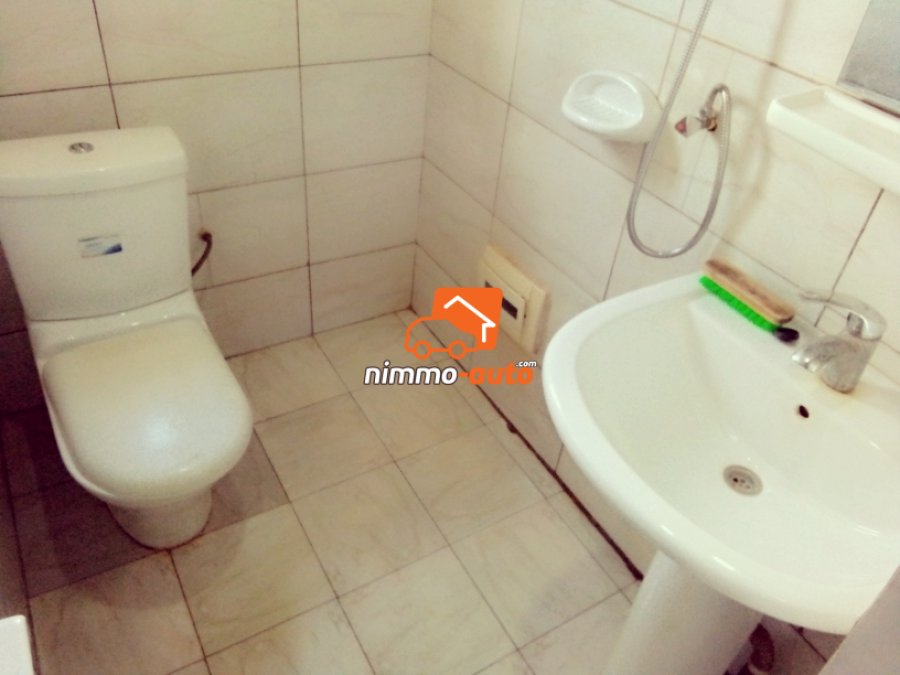 Appartement Chic 3Ch à louer à Essos dans un Immeuble