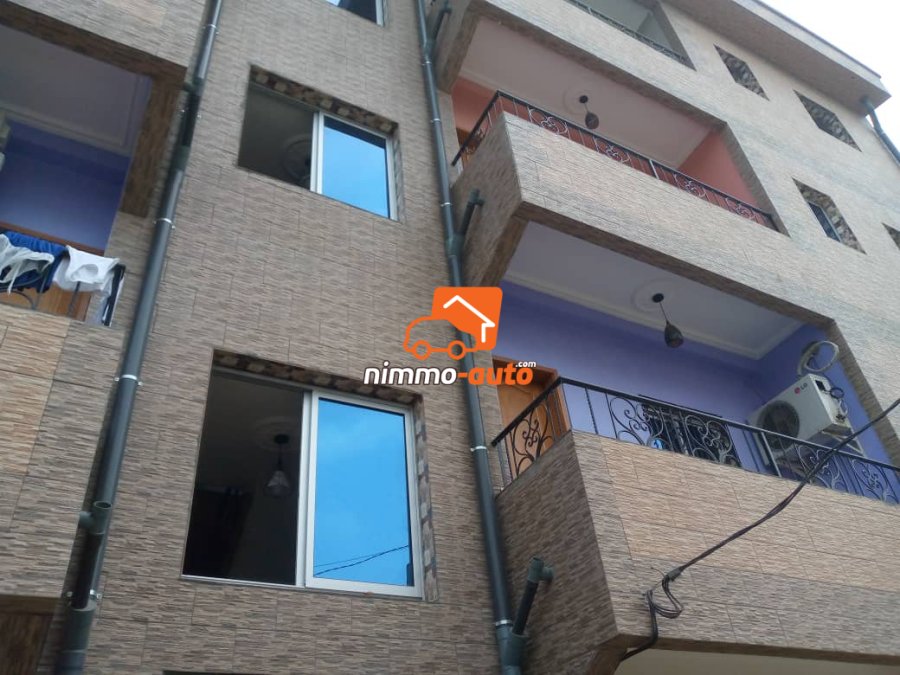 Studio à louer à Kotto