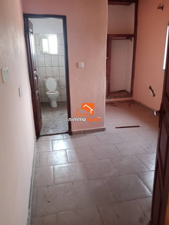Appartement à louer à Damase
