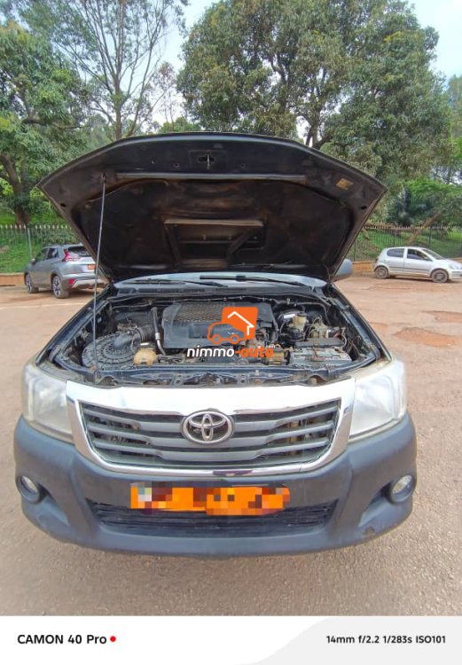 toyota hilux 2012 à vendre