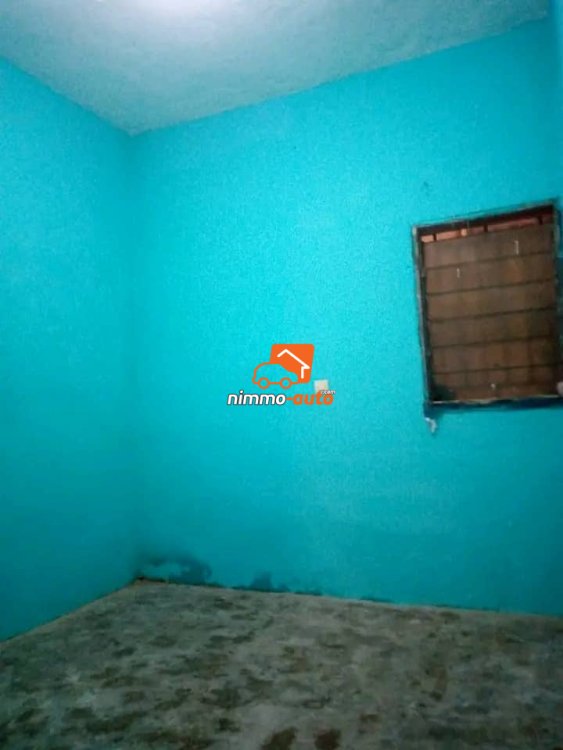 vaste appartement moderne à louer à nkolbison