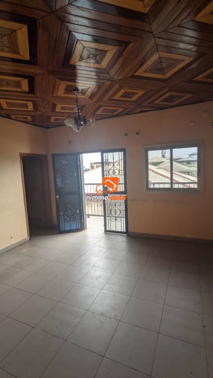 appartement 2 chambres a louer à bonaberi