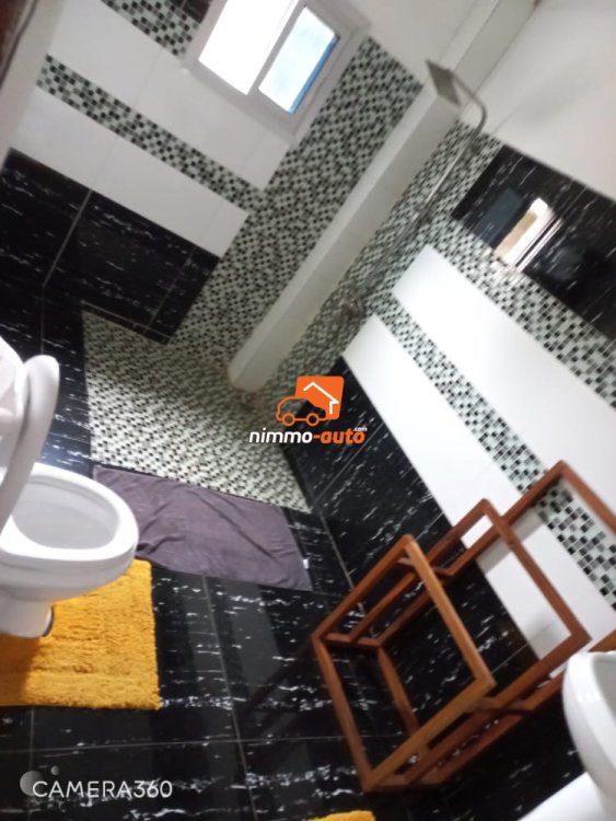 Studio meublé haut standing à louer à Kribi Mpangou