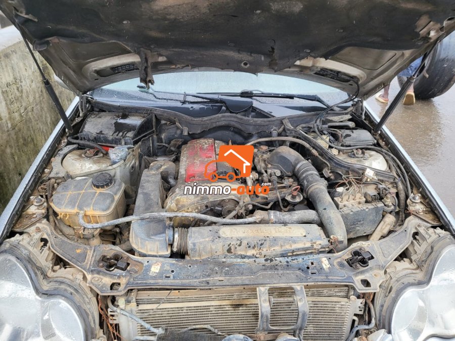 MERCEDES C200