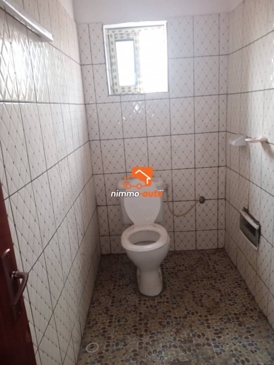 Appartement à louer à Damase