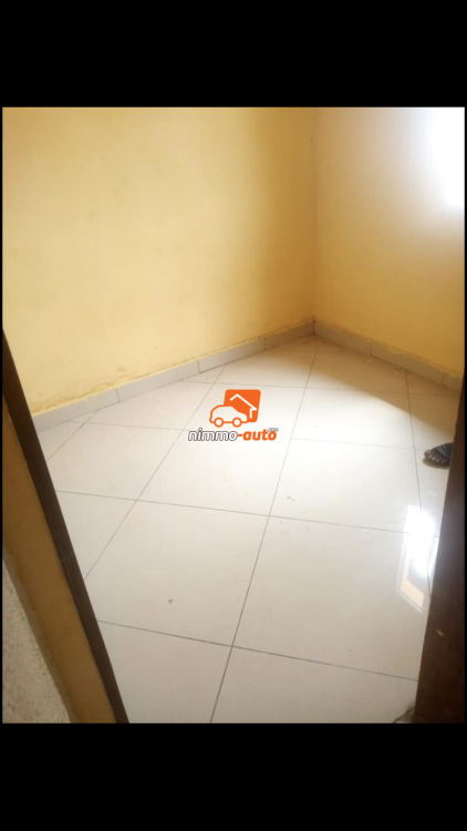 Studio à louer à Logpom