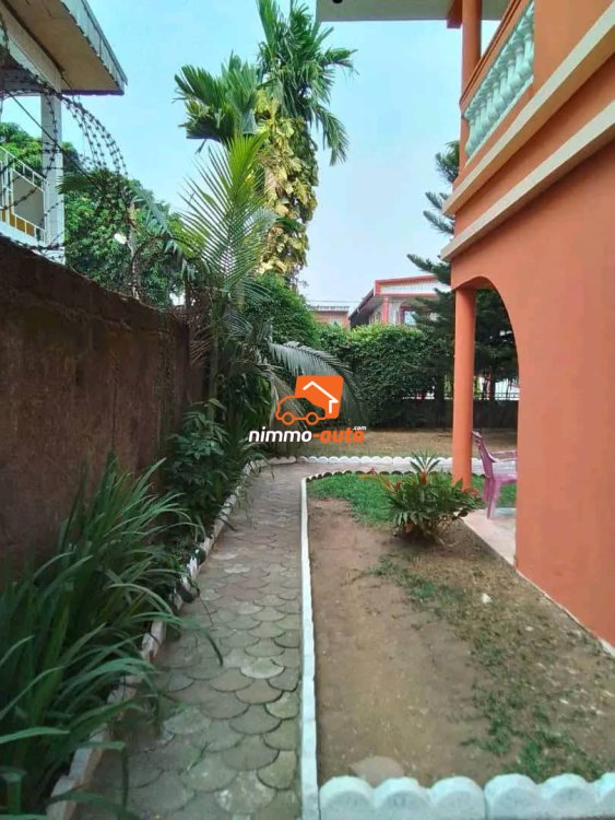 magnifique duplex à vendre à kotto