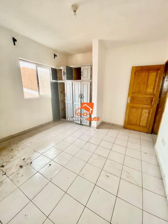 Appartement à louer à Nsimeyong