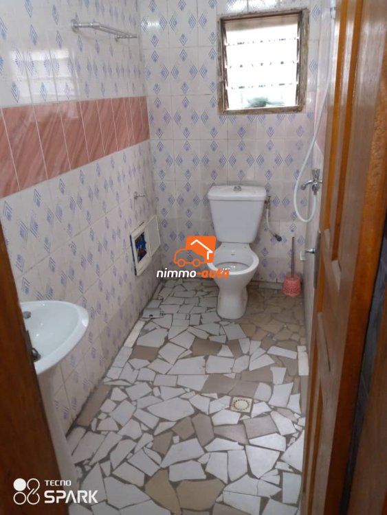 Studio à louer à Akwa nord