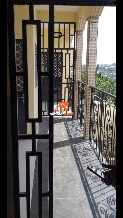 Appartement 2 chambres à louer à Bonamoussadi