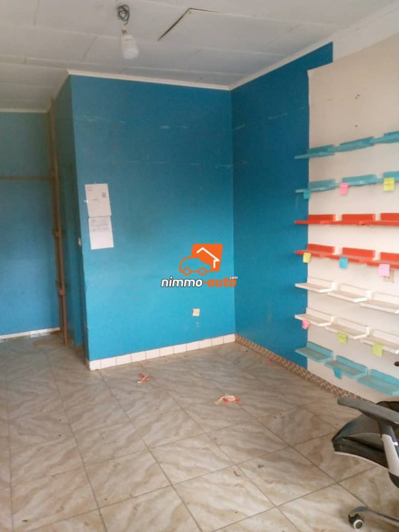 Bureau à louer à Ange rafael