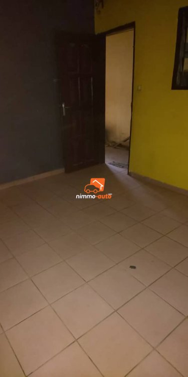 Studio à louer à Superette