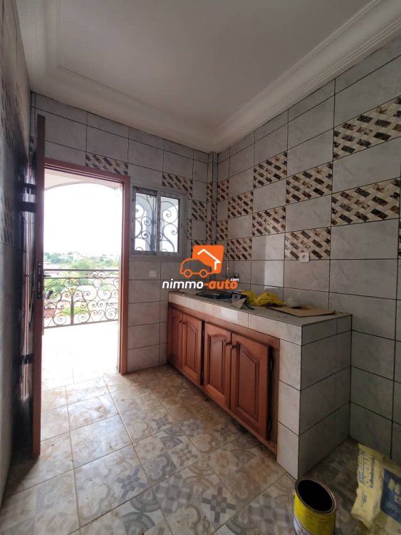 magnifique appartement à louer situé à l'entrée kameni